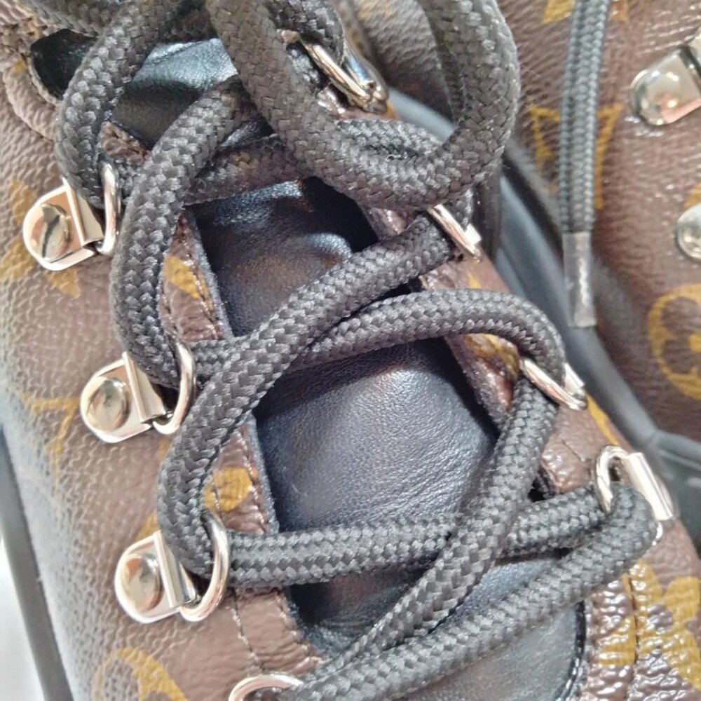 Louis Vuitton Boots Women Dark Brown Leather (calf) 660-073025 - Picture 4 of 9